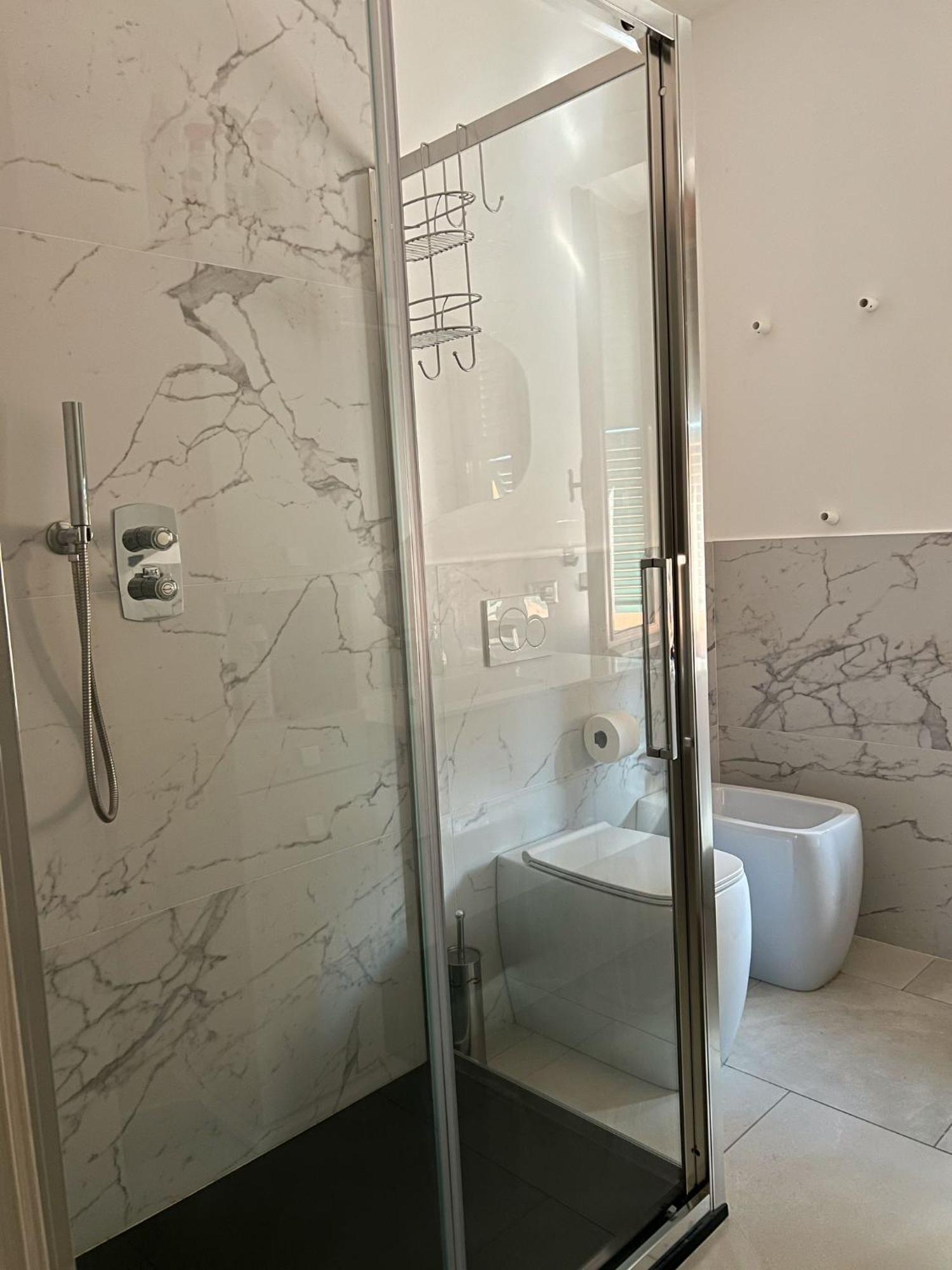 B&B La Piazzetta Vado Ligure Eksteriør billede